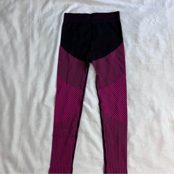 NWOT SHEIN Ombre 2-Piece Seamless Workout Set - Picture 4 of 14